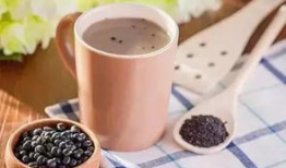 黑芝麻豆浆功效,滋补养生，润泽身心